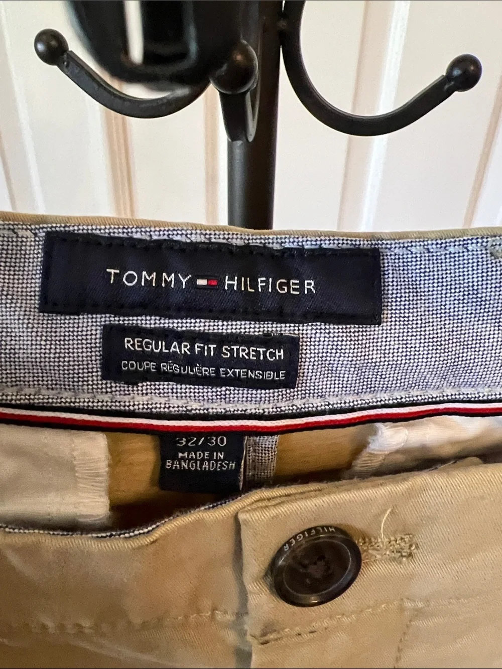 Tommy Hilfiger Men's Light Khaki Chino Pants